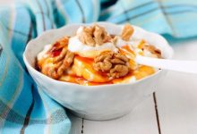 Photo of Греческий йогурт с медом и орехами